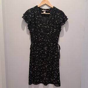 H&M Black Floral Mini Flutter Sleeve V-Neck Cottagecore Dress Womens 6